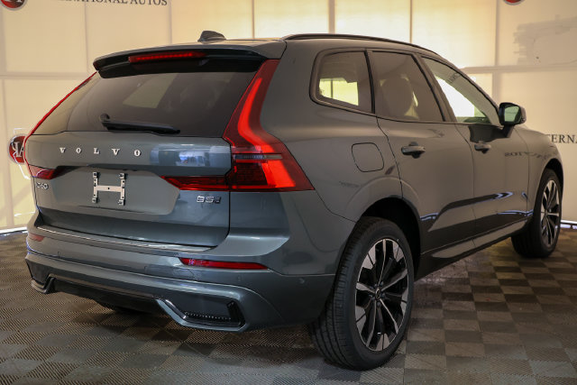 New 2027 Volvo XC60 Plus SUV