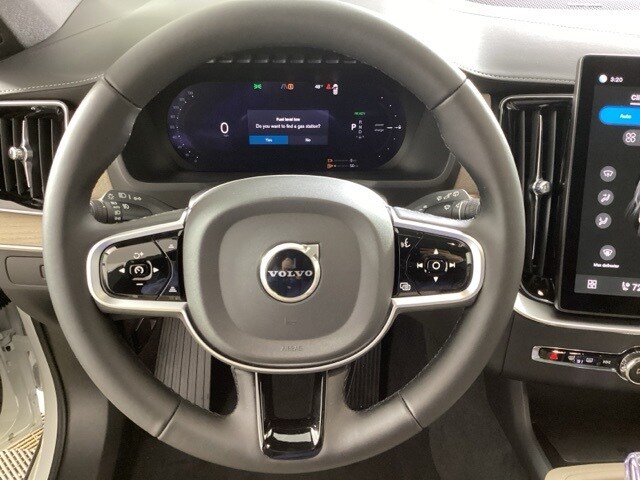 2026 Volvo XC90 Plus - Photo 29