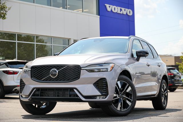 2026 Volvo XC60 Core