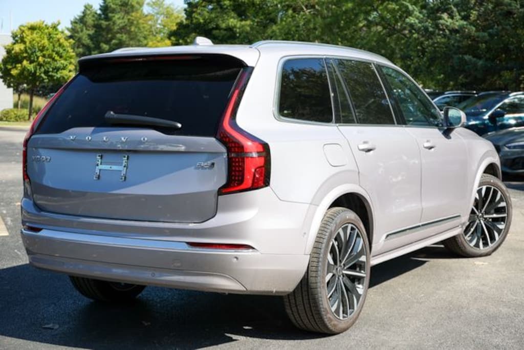 Used 2026 Volvo XC90 B6 Plus 7-Seater SUV