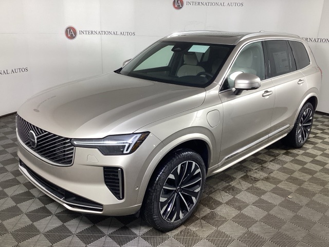 New 2026 Volvo XC90 plug-in hybrid T8 Plus 7-Seater eAWD SUV for sale in Tinley Park, IL