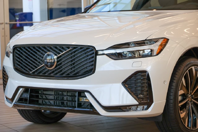 2026 Volvo XC60 Ultra - Photo 14