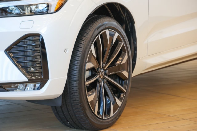 2026 Volvo XC60 Ultra - Photo 16