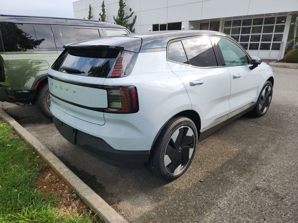 New 2026 Volvo EX30 Twin Motor Ultra SUV