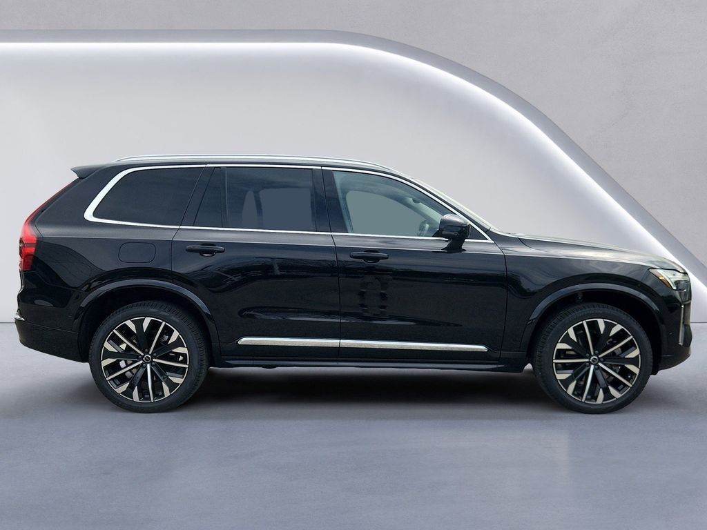New 2026 Volvo XC90 B6 Plus 7-Seater SUV
