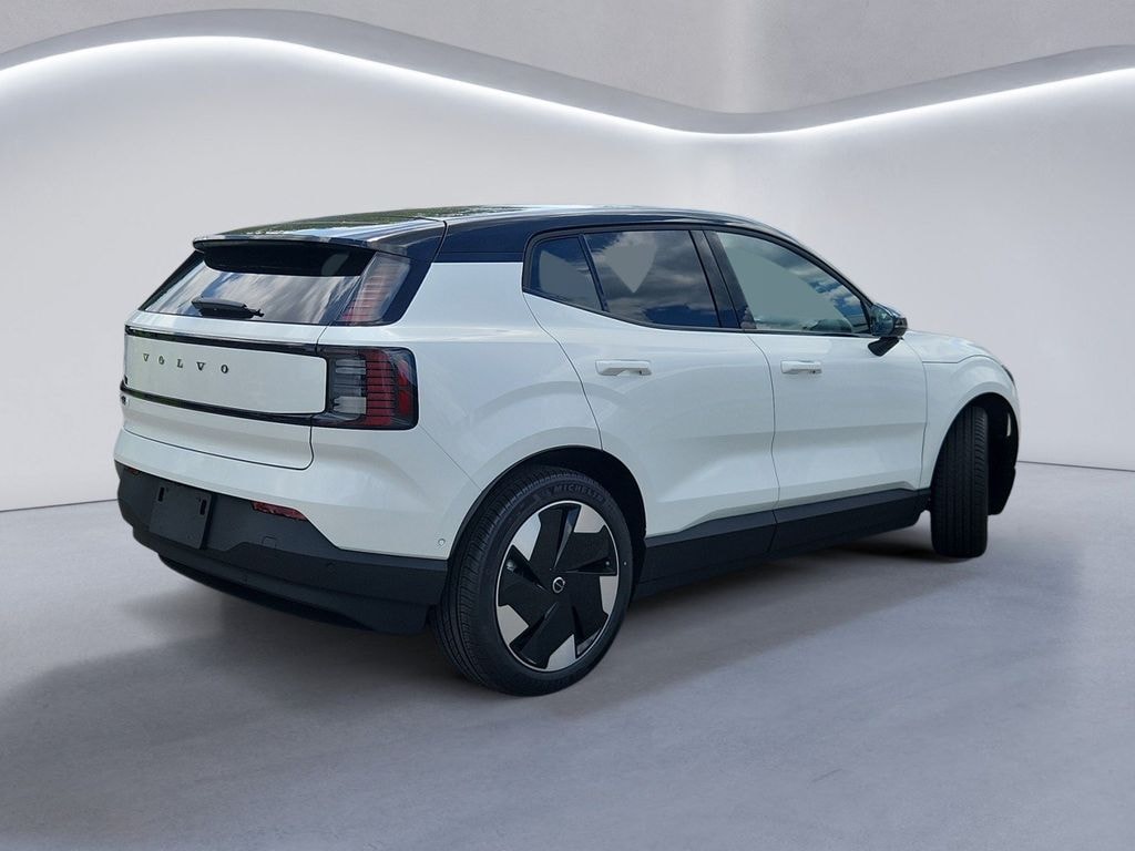 New 2026 Volvo EX30 Twin Motor Ultra SUV
