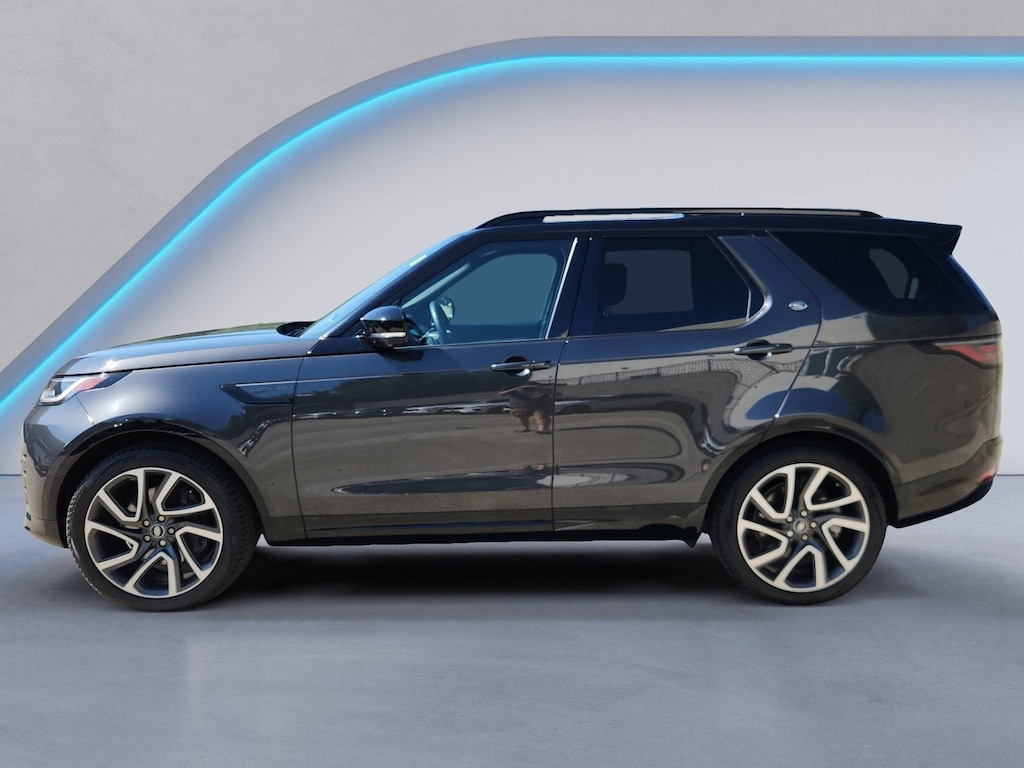 Used 2024 Land Rover Discovery Dynamic SE Sport Utility