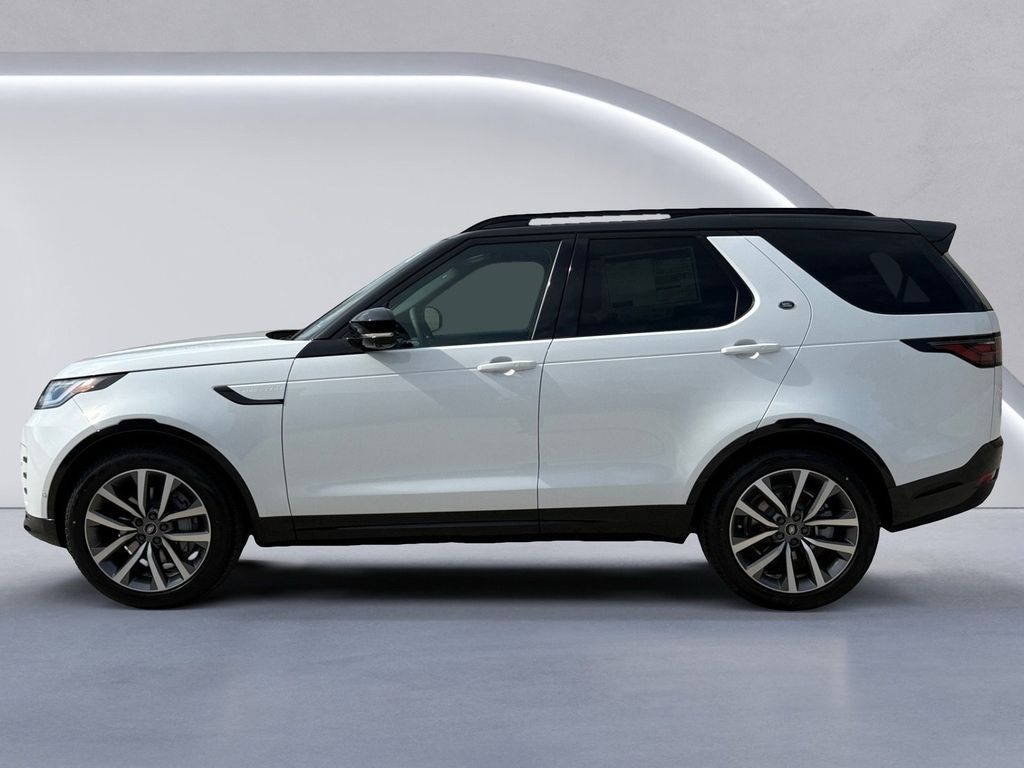 Used 2026 Land Rover Discovery Dynamic SE Sport Utility