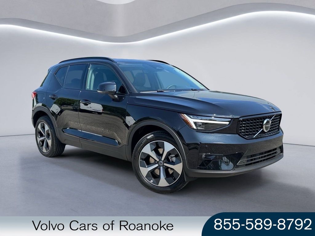 2026 Volvo XC40