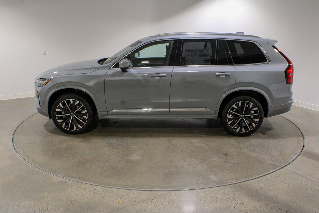 2026 Volvo XC90 Plus - Photo 2