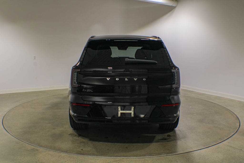 New 2026 Volvo EX90 Ultra SUV