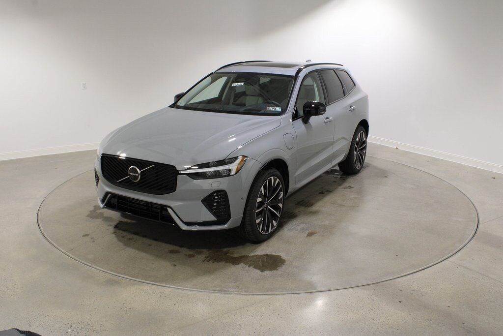 New 2026 Volvo XC60 Ultra SUV