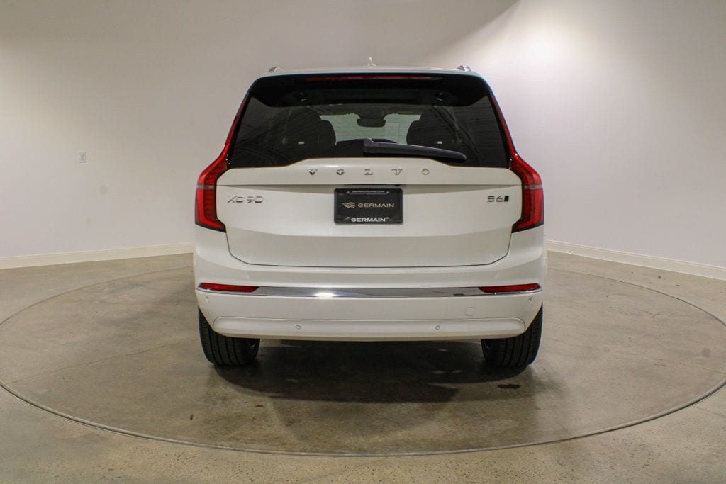 New 2026 Volvo XC90 Ultra SUV