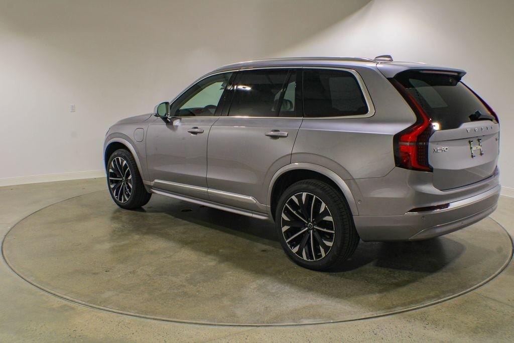 New 2026 Volvo XC90 Plus SUV
