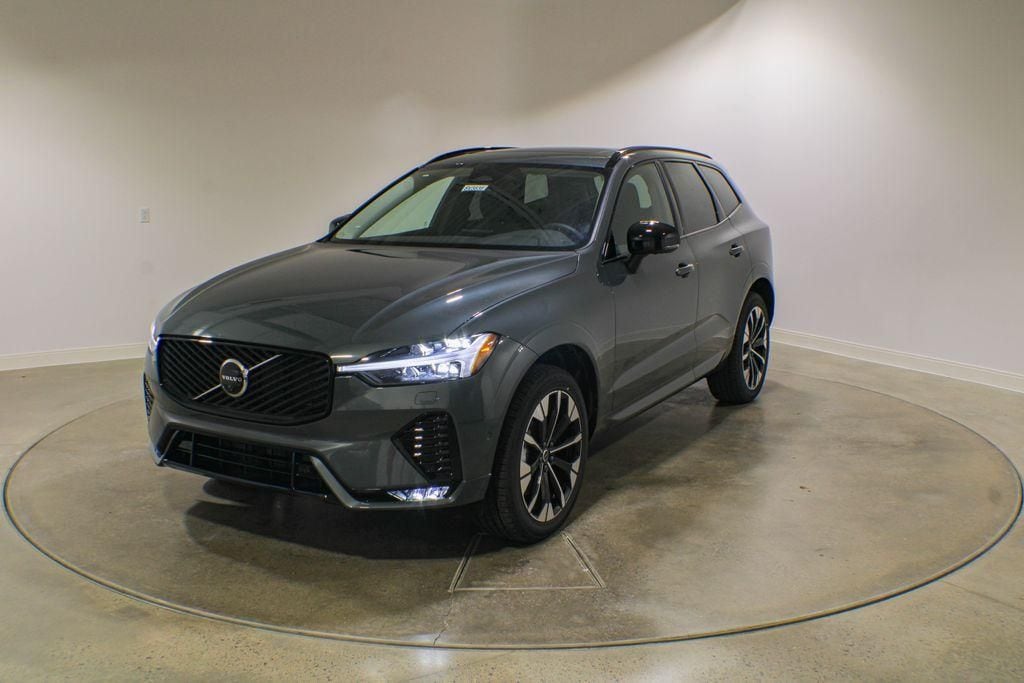 New 2026 Volvo XC60 Plus SUV