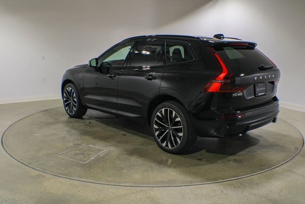 New 2026 Volvo XC60 Ultra SUV