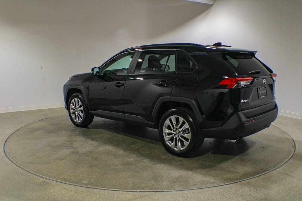 Used 2025 Toyota RAV4 XLE Premium SUV