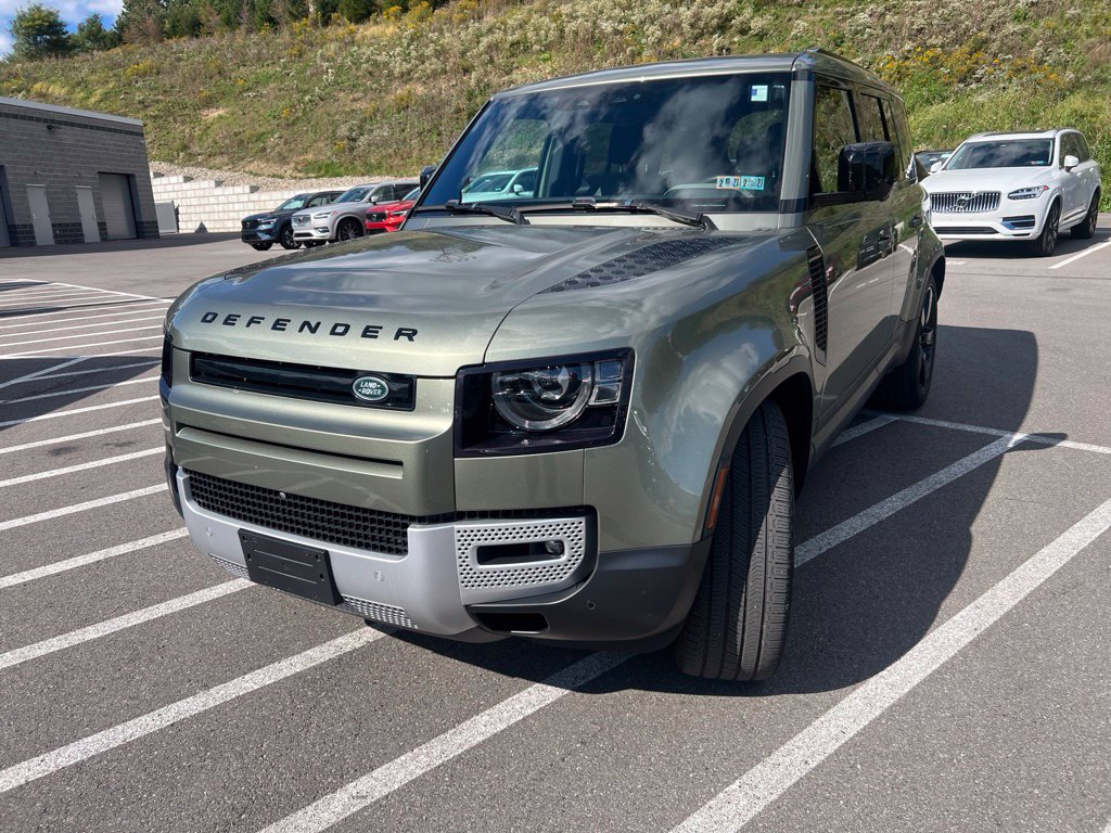  Land Rover Defender 110