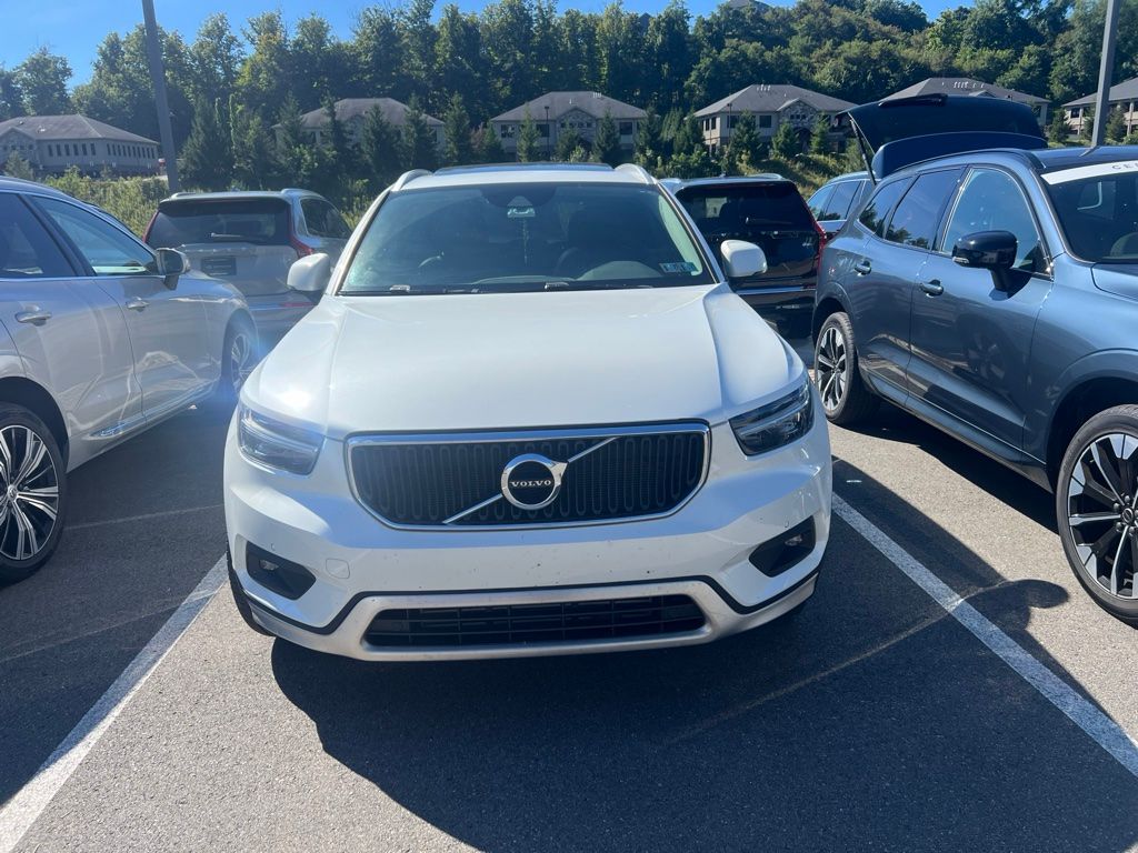 2021 Volvo XC40