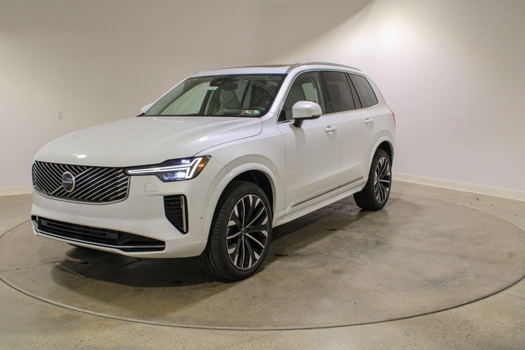 New 2026 Volvo XC90 Ultra SUV