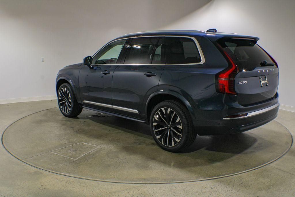 New 2026 Volvo XC90 Ultra SUV