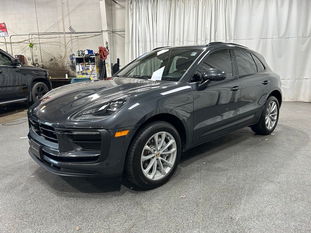 Used 2022 Porsche Macan SUV