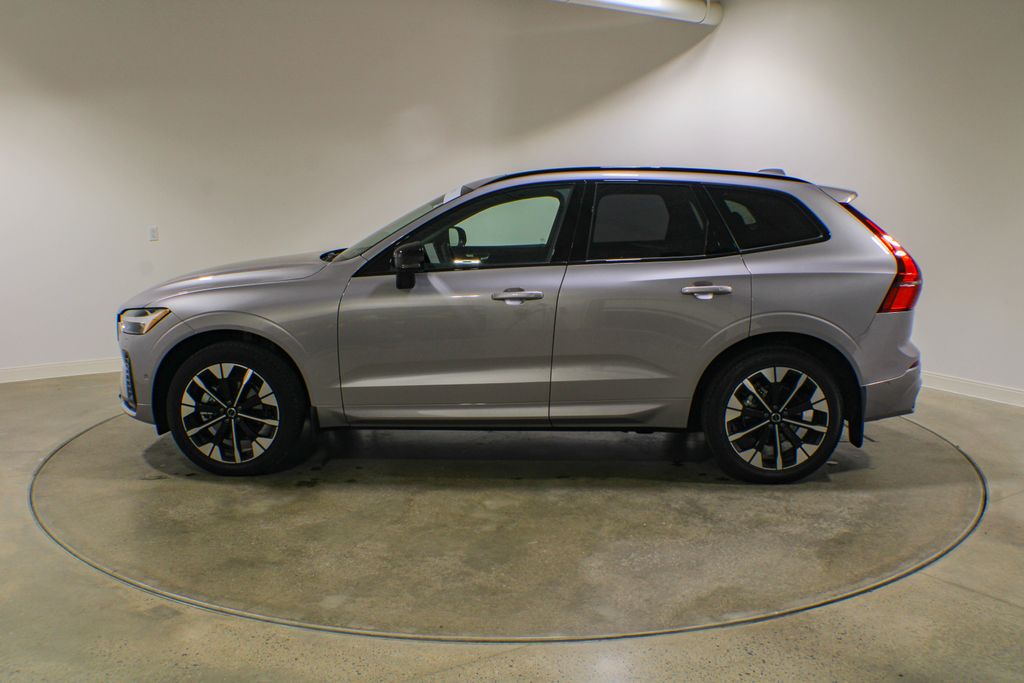New 2026 Volvo EX90 Ultra SUV