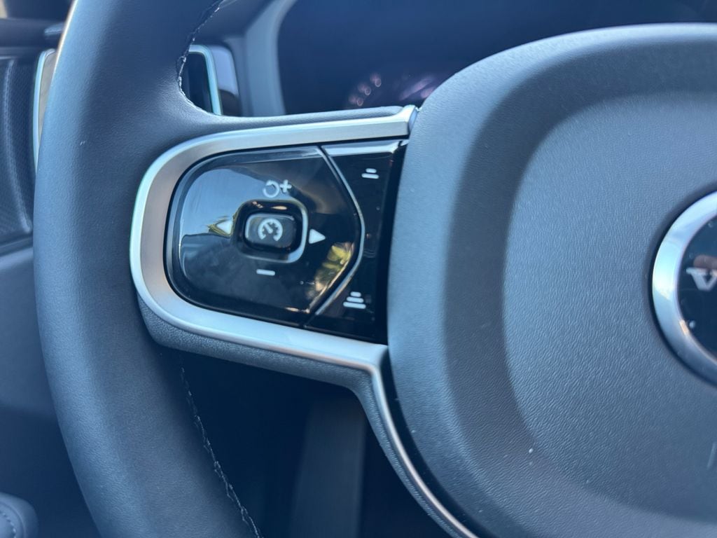 2026 Volvo XC60 Ultra - Photo 13