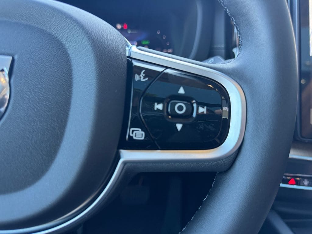 2026 Volvo XC60 Ultra - Photo 14