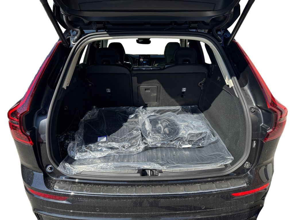 2026 Volvo XC60 Ultra - Photo 6