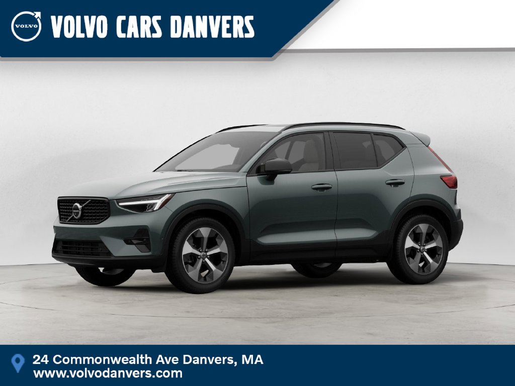 New 2026 Volvo XC40 B5 Plus SUV