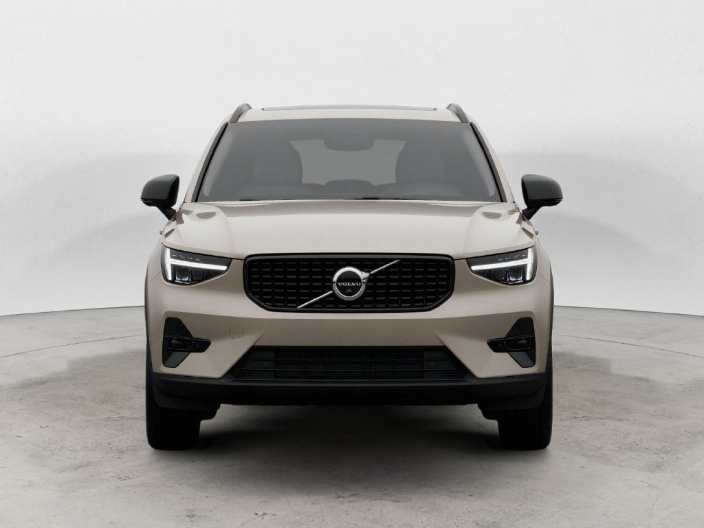 New 2026 Volvo XC40 B5 Plus SUV