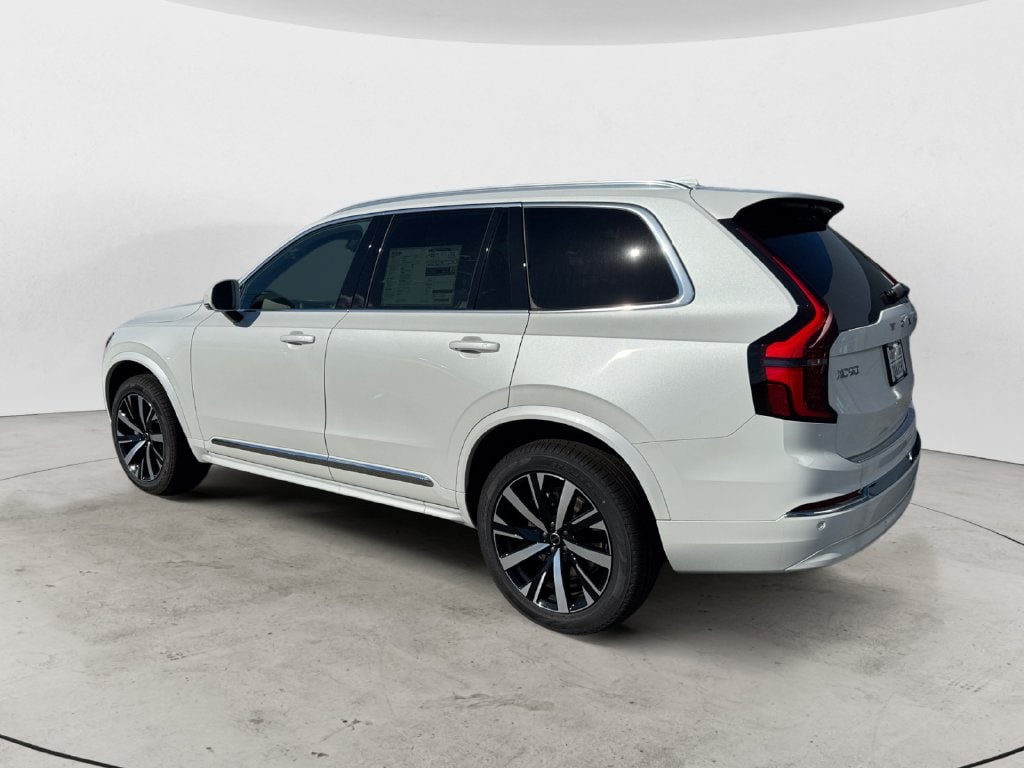 New 2027 Volvo XC90 B5 Core SUV