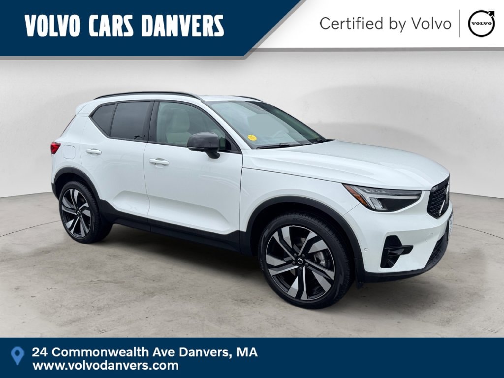 2024 Volvo XC40