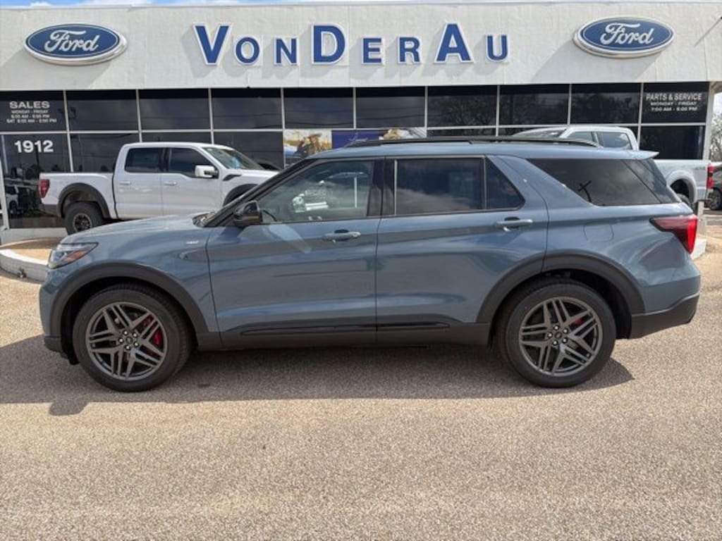New 2026 Ford Explorer ST-Line SUV