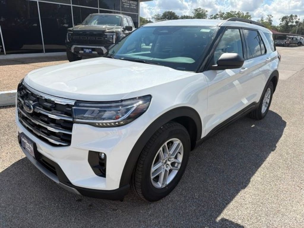 New 2026 Ford Explorer Active SUV