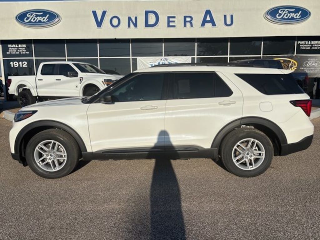 New 2026 Ford Explorer Active SUV
