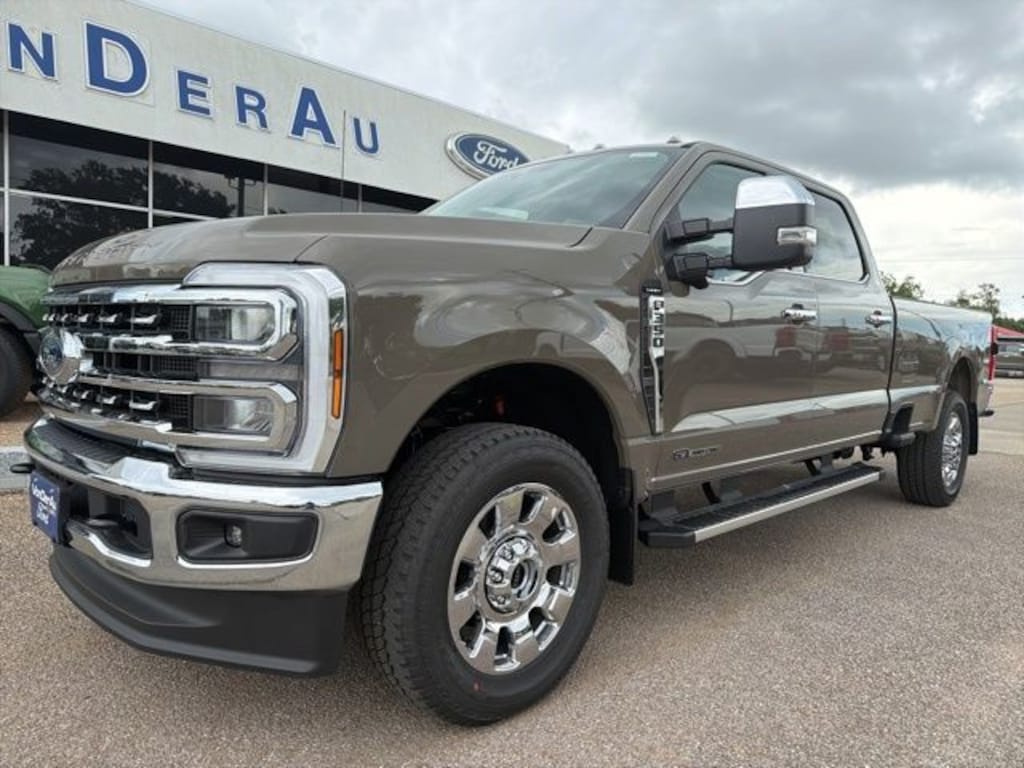 New 2026 Ford F-350SD Lariat Truck