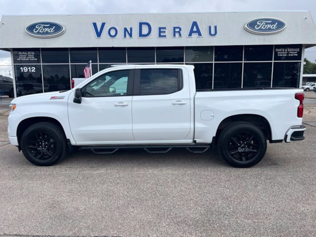 Used 2023 Chevrolet Silverado 1500 RST Truck