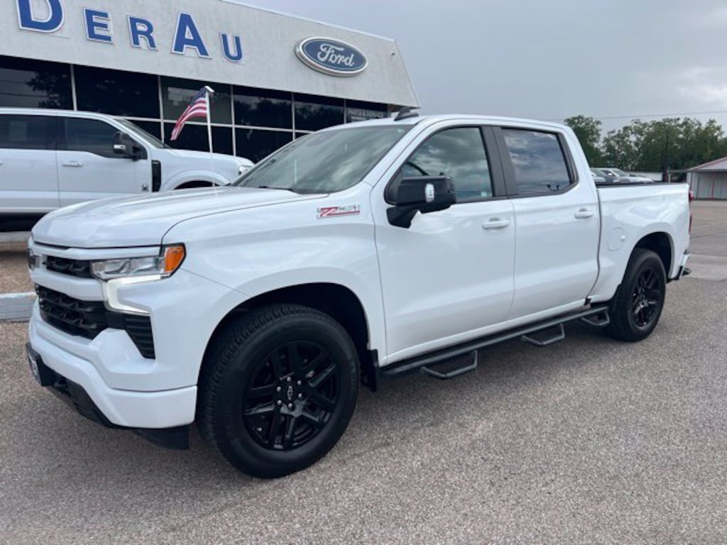 Used 2023 Chevrolet Silverado 1500 RST Truck