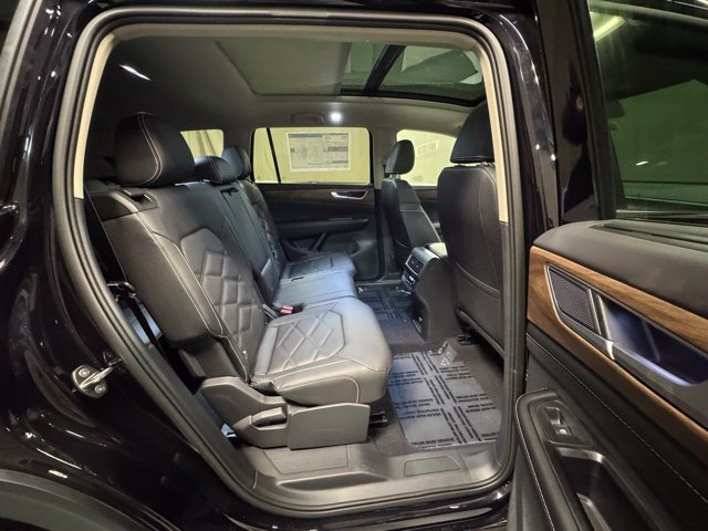 2026 Volkswagen Atlas SE w/Tech - Photo 14