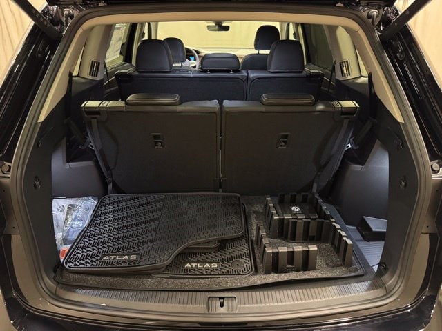 2026 Volkswagen Atlas SE w/Tech - Photo 34