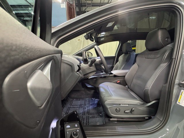 2026 Volkswagen ID.4 PRO S - Photo 15