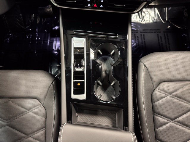 2026 Volkswagen Atlas SE w/Tech - Photo 25