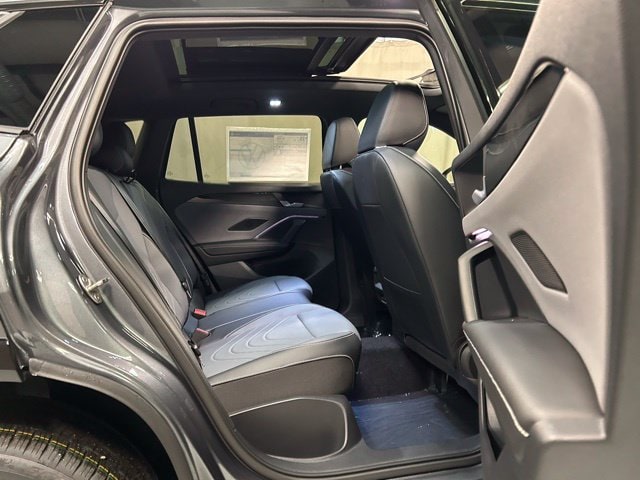 2026 Volkswagen Tiguan SE R-LINE BLACK - Photo 17