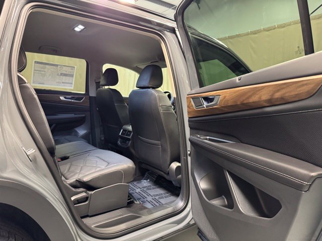 2026 Volkswagen Atlas SE w/Tech - Photo 16