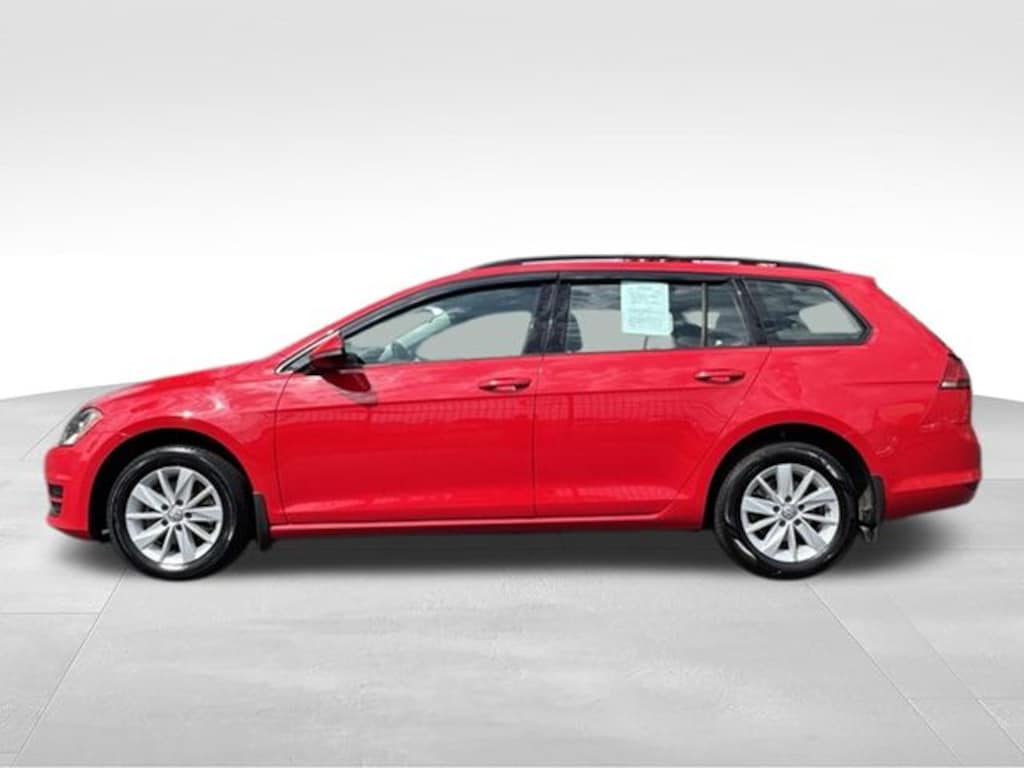 Used 2016 Volkswagen Golf Sportwagen S Wagon