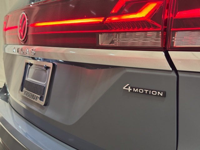 2026 Volkswagen Atlas SE w/Tech - Photo 7