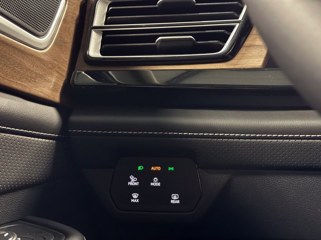 2026 Volkswagen Atlas SE w/Tech - Photo 26