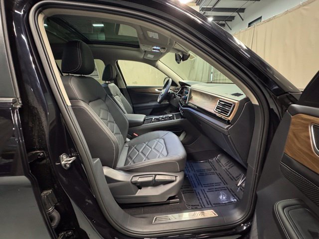 2026 Volkswagen Atlas SE w/Tech - Photo 16